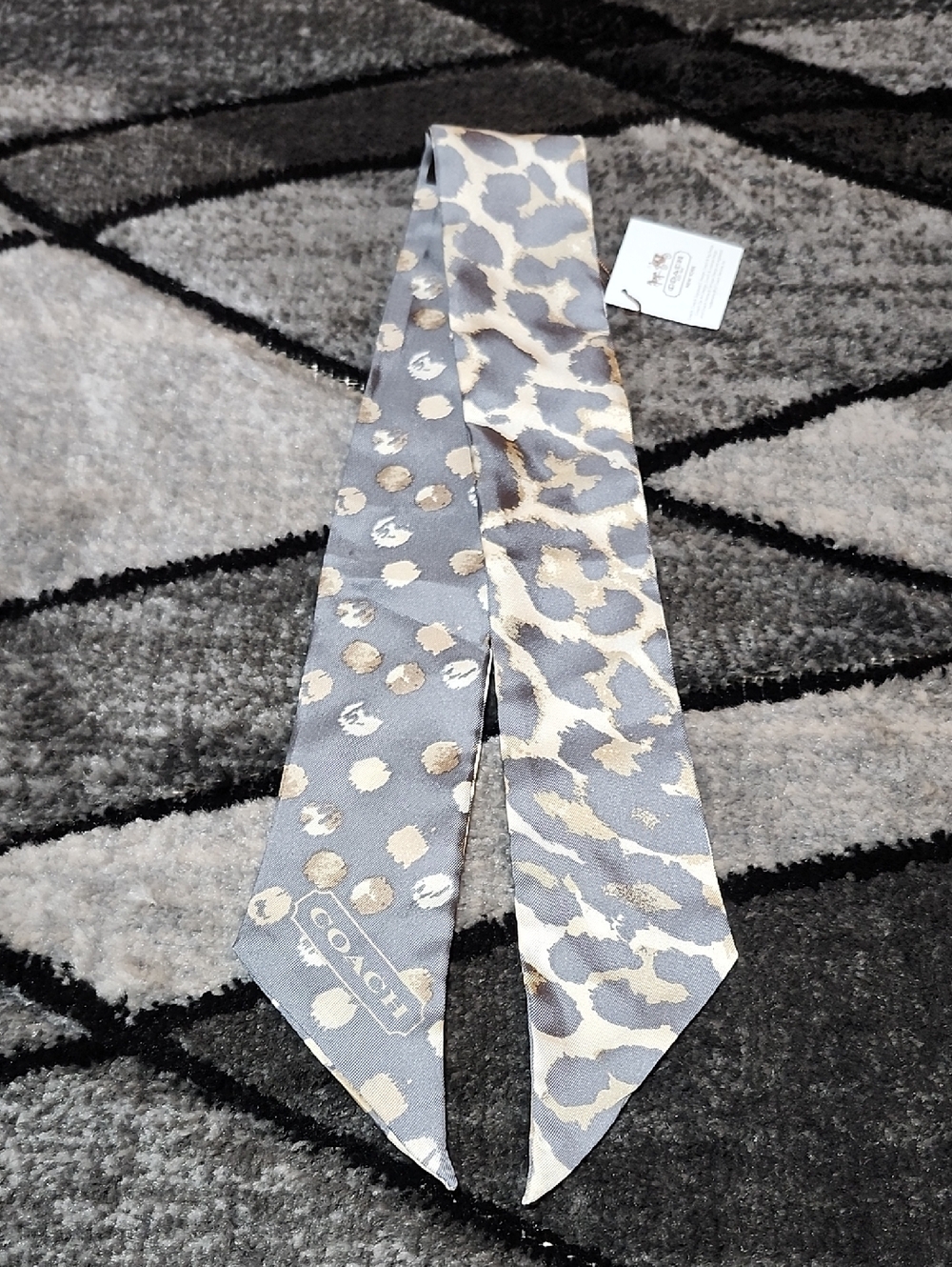 COACH GRAY LEOPARD PRINT SILK SKINNY TWILLY BAG PONYTAIL RIBBON SCARF